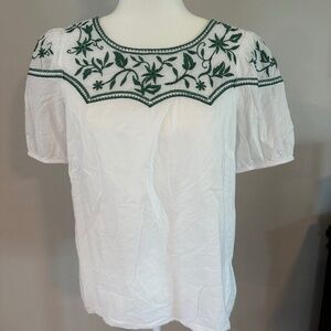 Green Cotton Embroidered Peasant Top Size Small
